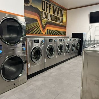 Off Main Laundry   11 (1)