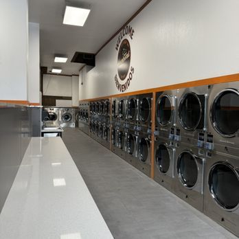 Off Main Laundry   6 (1)